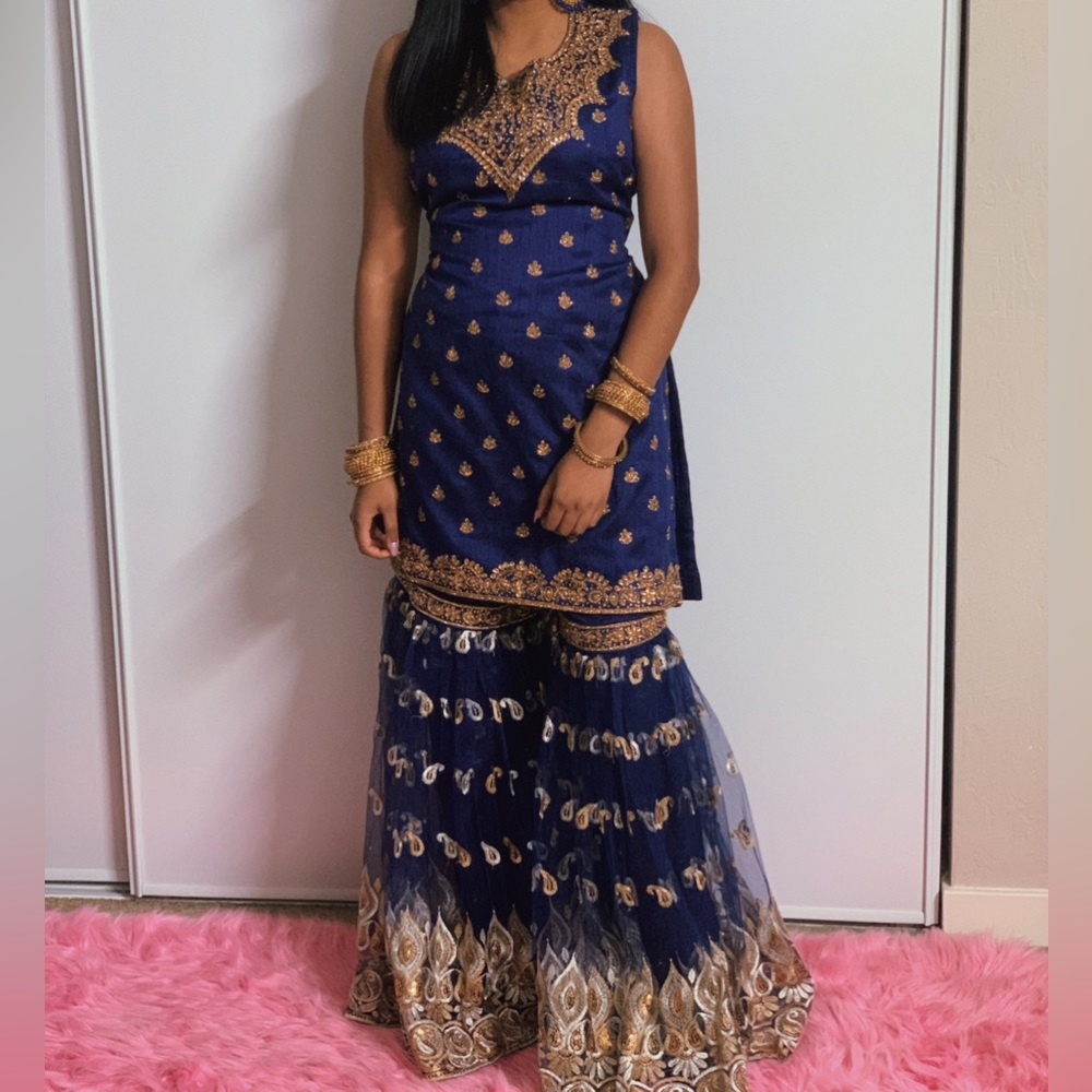 Dark Blue Sharara